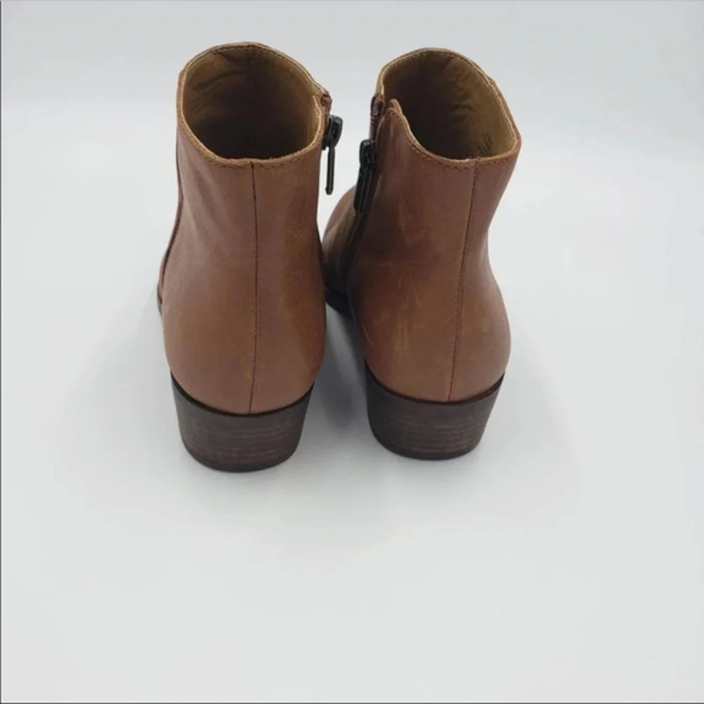 NWOT Lucky Brand LP-Balexa Ankle Booties